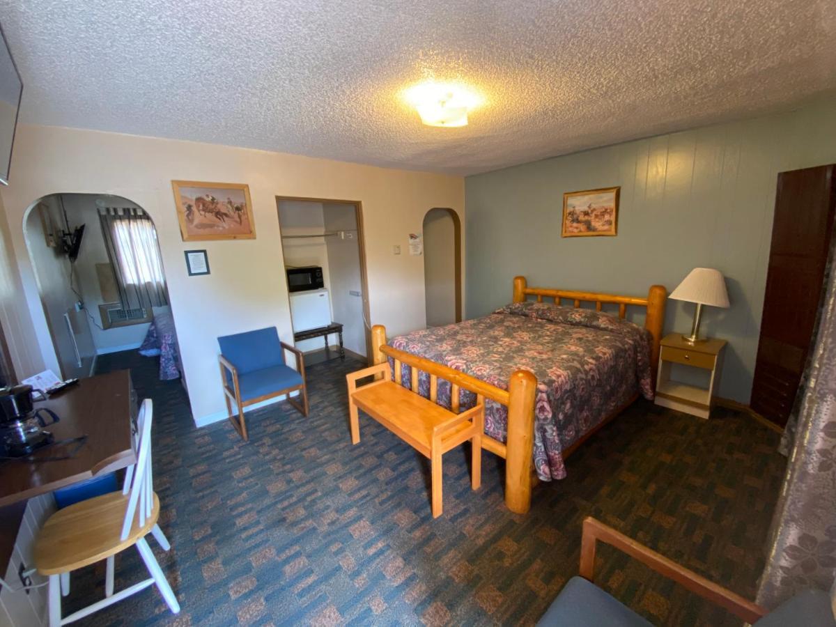 Rainbow Motel Thermopolis Exterior photo