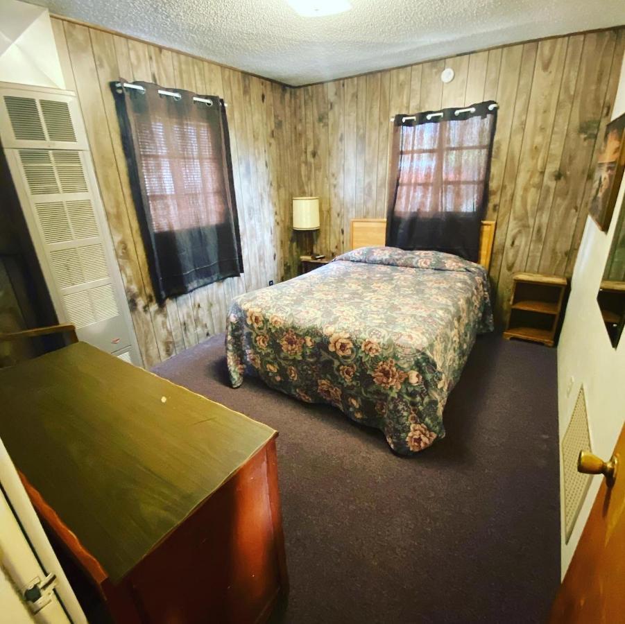Rainbow Motel Thermopolis Exterior photo